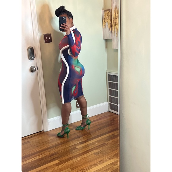 SPACE JAM Dress in Multi Costume - Picture 3 of 4